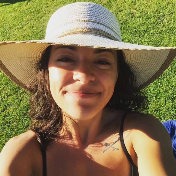 Meet your Posher, Paola - Picture 1 of 1